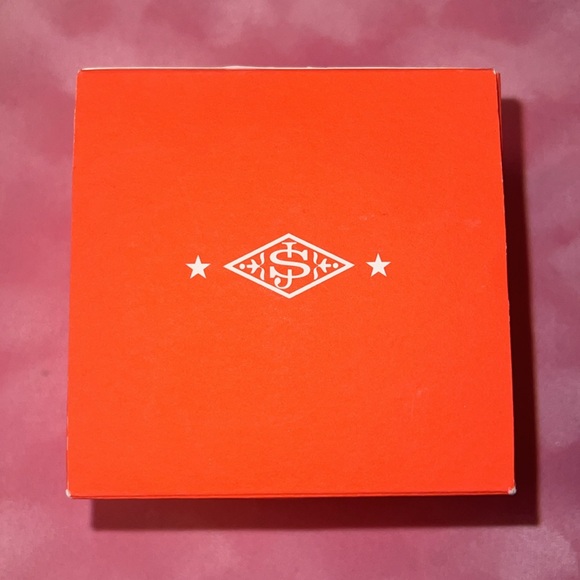 NIB Sol de janeiro BOM DIA BRIGHT CREAM 8oz ( full size) - Picture 2 of 2